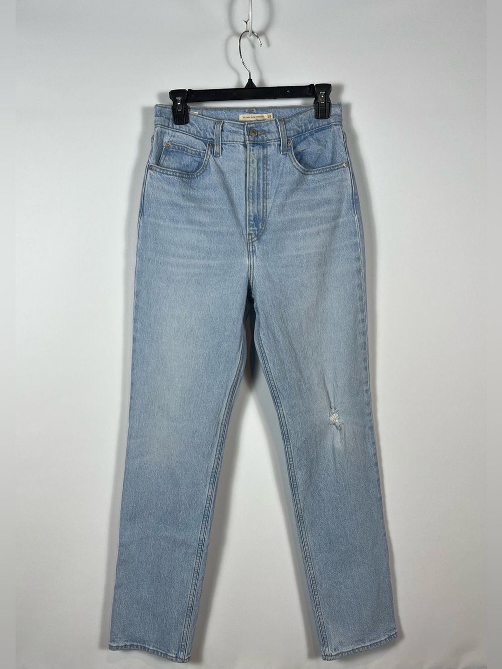 Levi's 70s High Slim Straight Women's Jeans Size 28 Inseam 31”